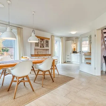 Der Kleine Friese Timmendorfer Strand