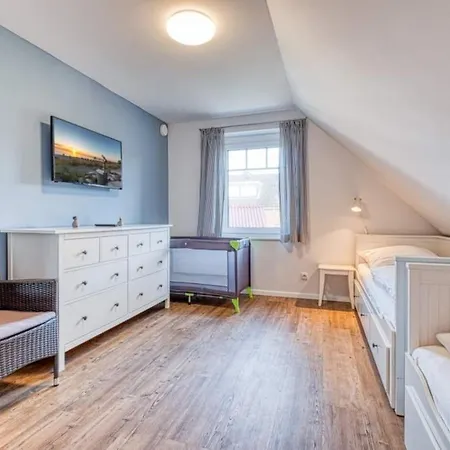 Der Kleine Friese Timmendorfer Strand